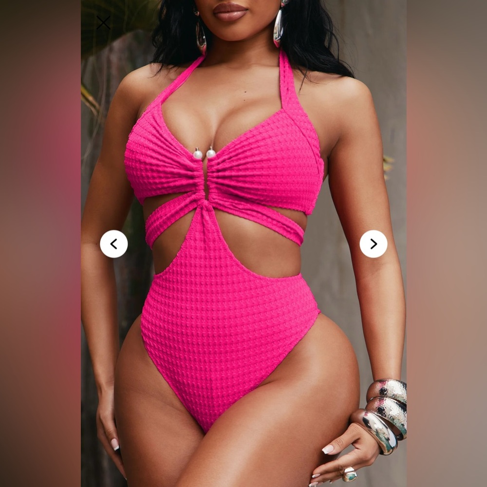 Fashion Nova Lost In Paradise Cutout One Piece Swimsuit - Picture 2 of 7